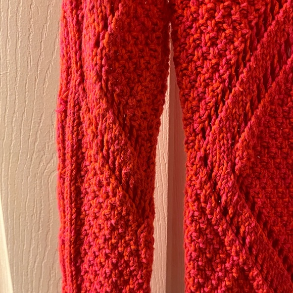 American Eagle Ladies pink knit sweater - Picture 5 of 8